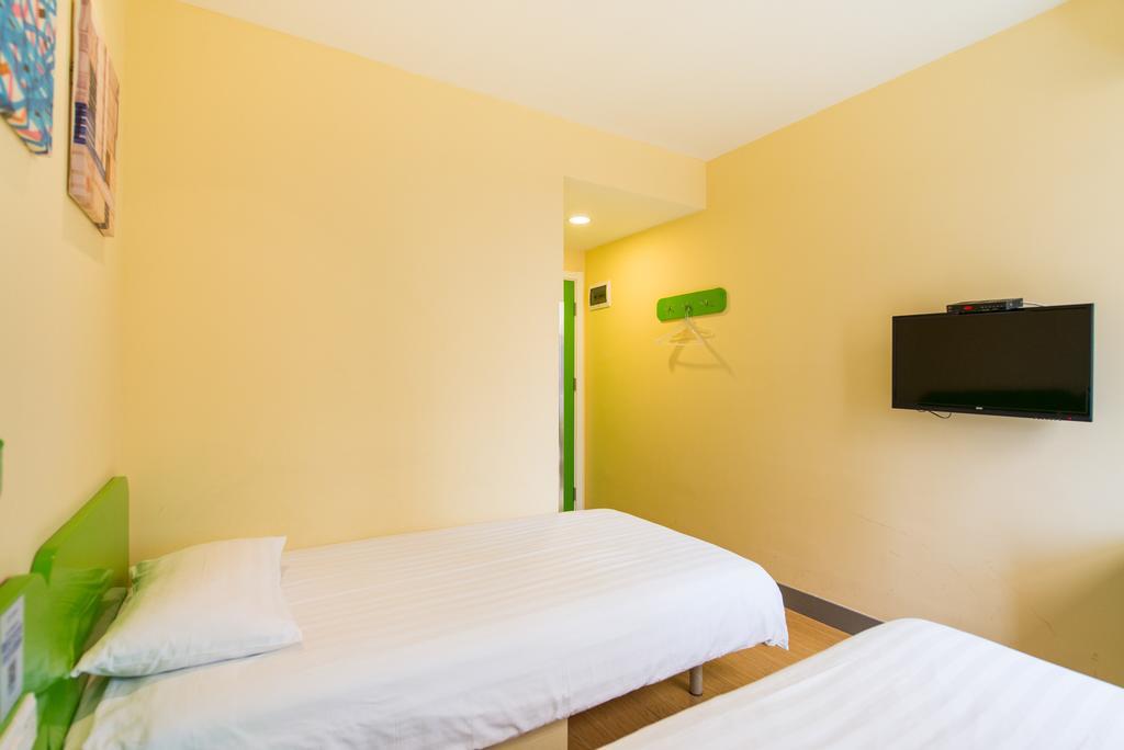 Hi Inn Shenyang Fengtian Street Exterior photo