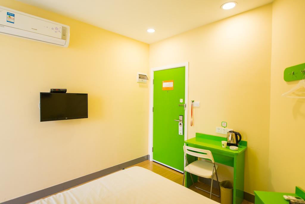 Hi Inn Shenyang Fengtian Street Exterior photo